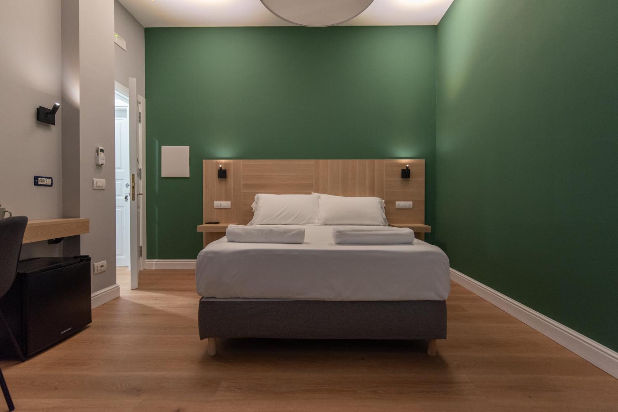 Nolana 28 Rooms In Naples Exterior photo
